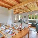 펜션 Pet Friendly Home In Tolk With Wifi *